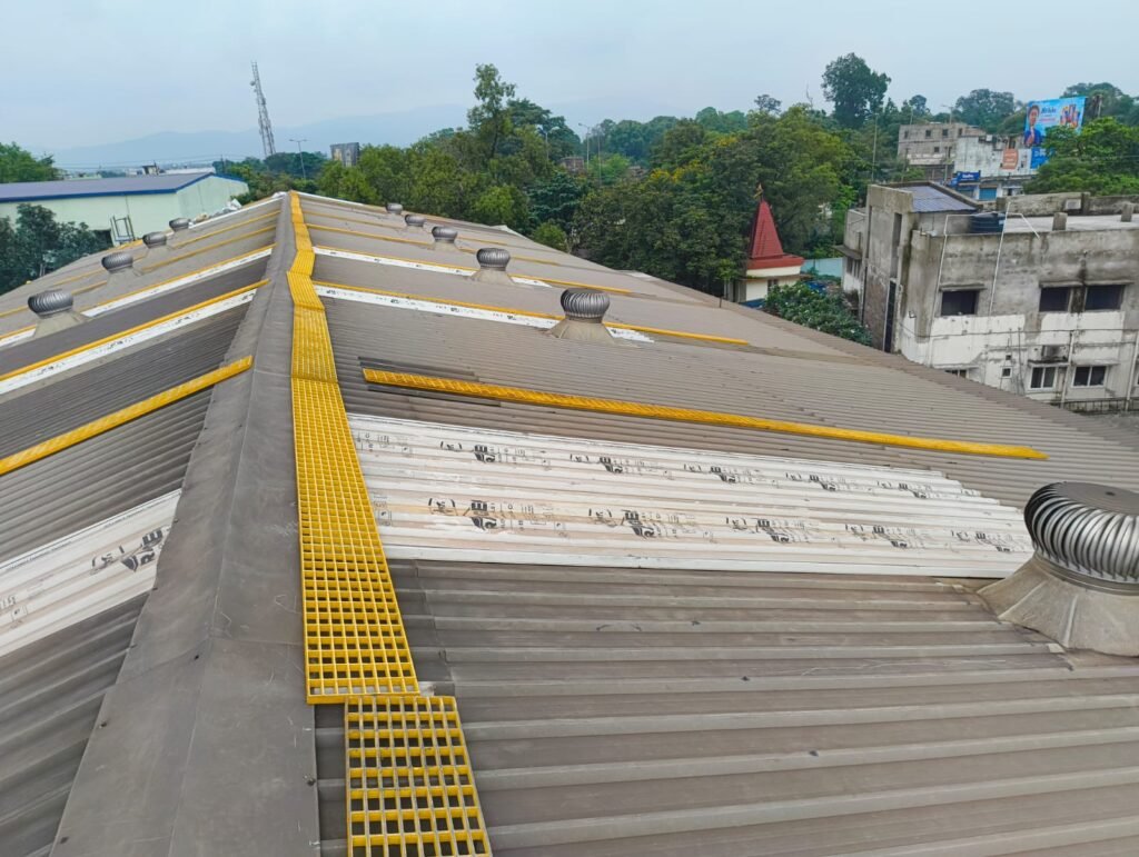 WhatsApp Image 2025-10-17 at 16.13.47 (2)